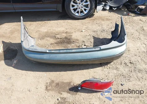 1998 Mazda 626 Dx/Lx from USA, damaged, VIN 1YVGF22C2W5691764